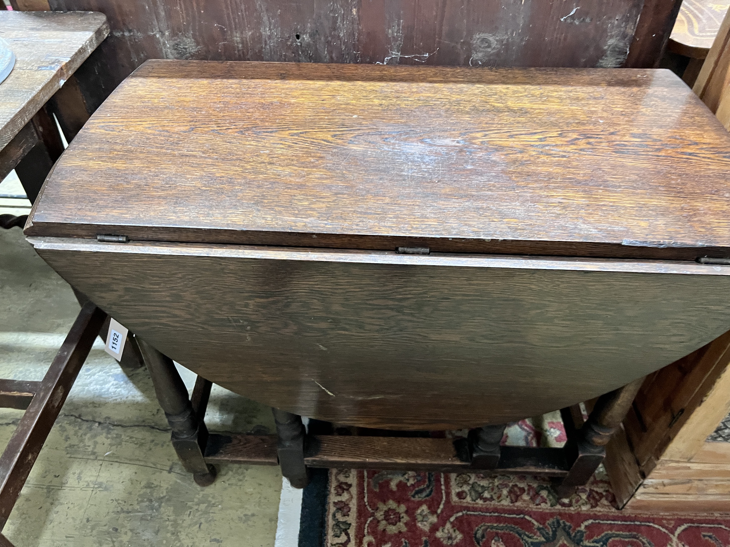 An 18th century and later oak gateleg table, width 90cm